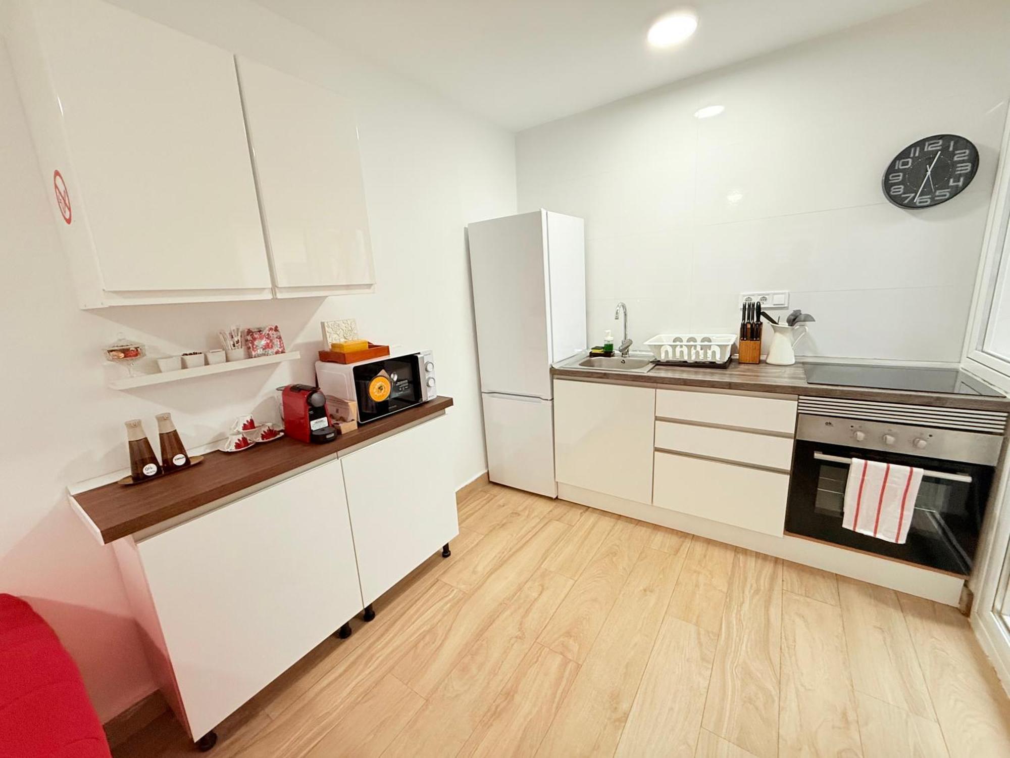 Rosa Rooms, Habitacion Con Bano Privado Pozuelo de Alarcón Exteriér fotografie