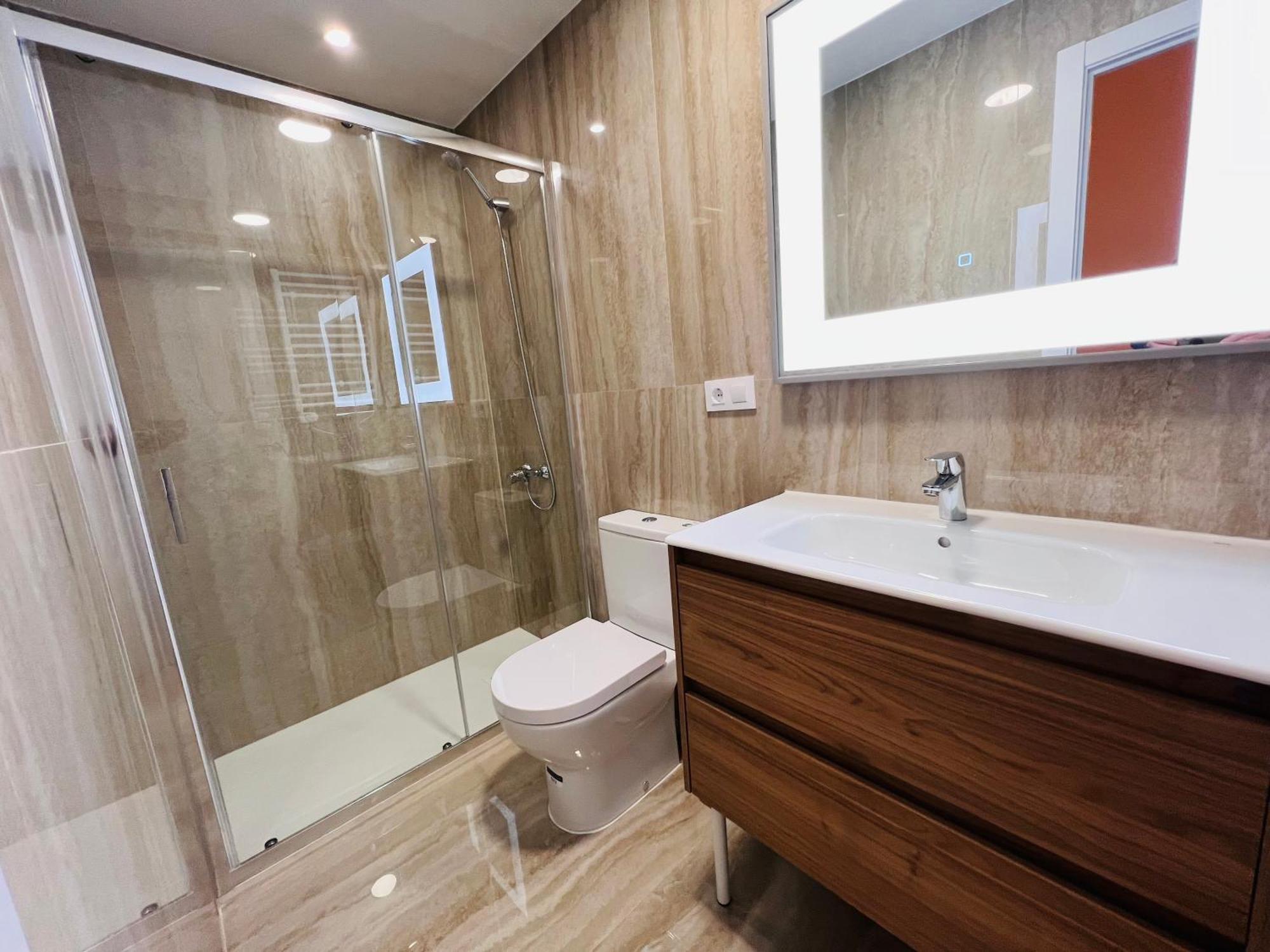 Rosa Rooms, Habitacion Con Bano Privado Pozuelo de Alarcón Exteriér fotografie